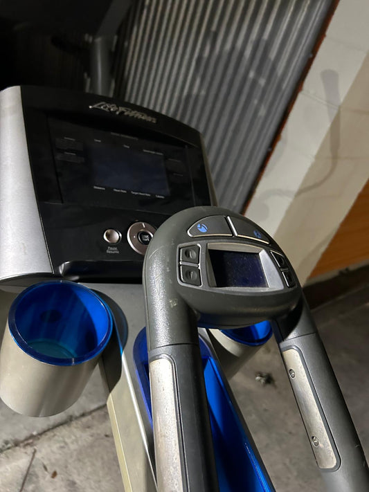Life Fitness X7 Elliptical