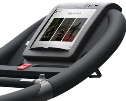 TECHNOGYM EXCITE UNITY RUN 600 TREADMILL W/UNITY 3.0 CONSOLE