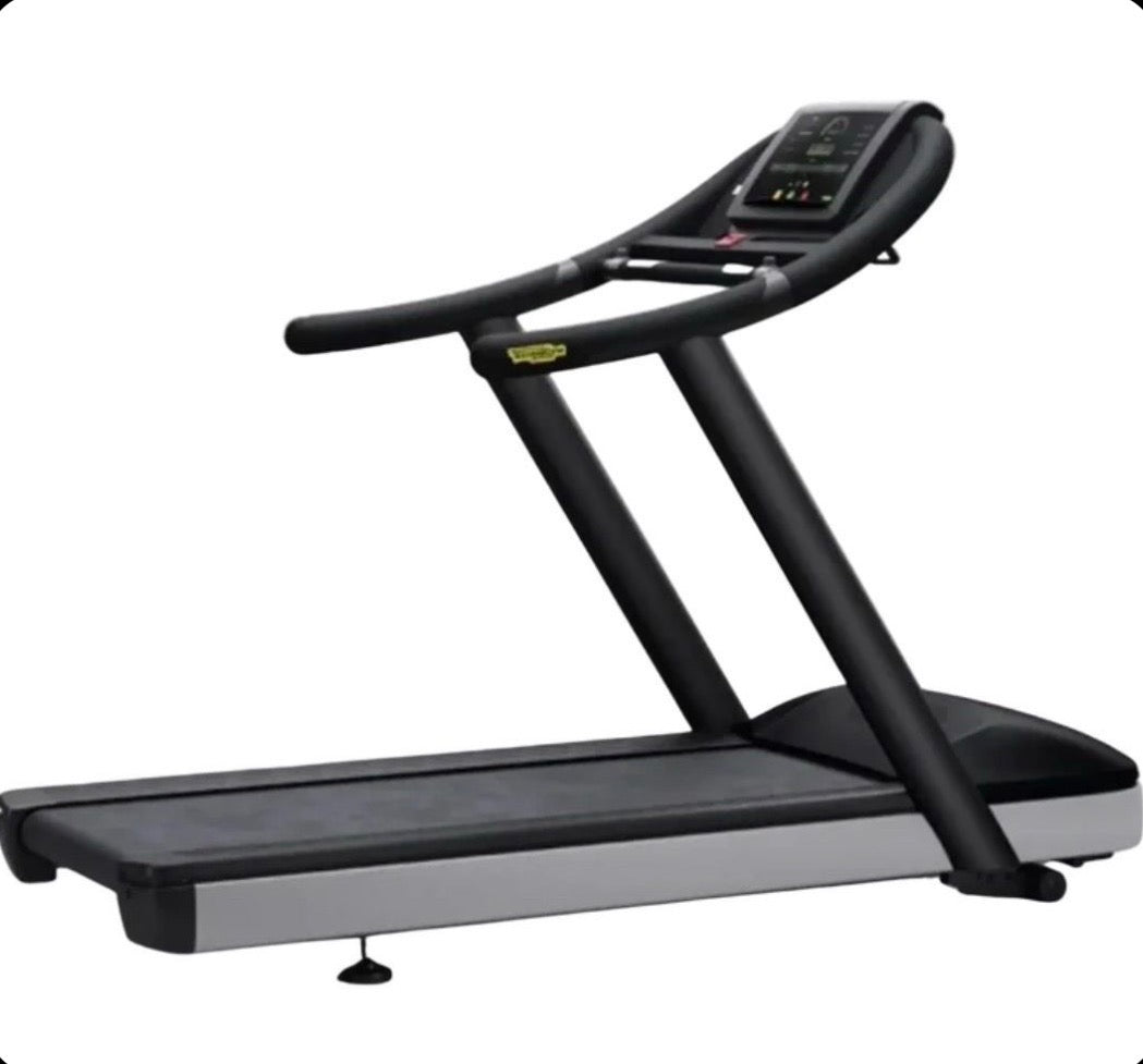 TECHNOGYM EXCITE UNITY RUN 600 TREADMILL W/UNITY 3.0 CONSOLE